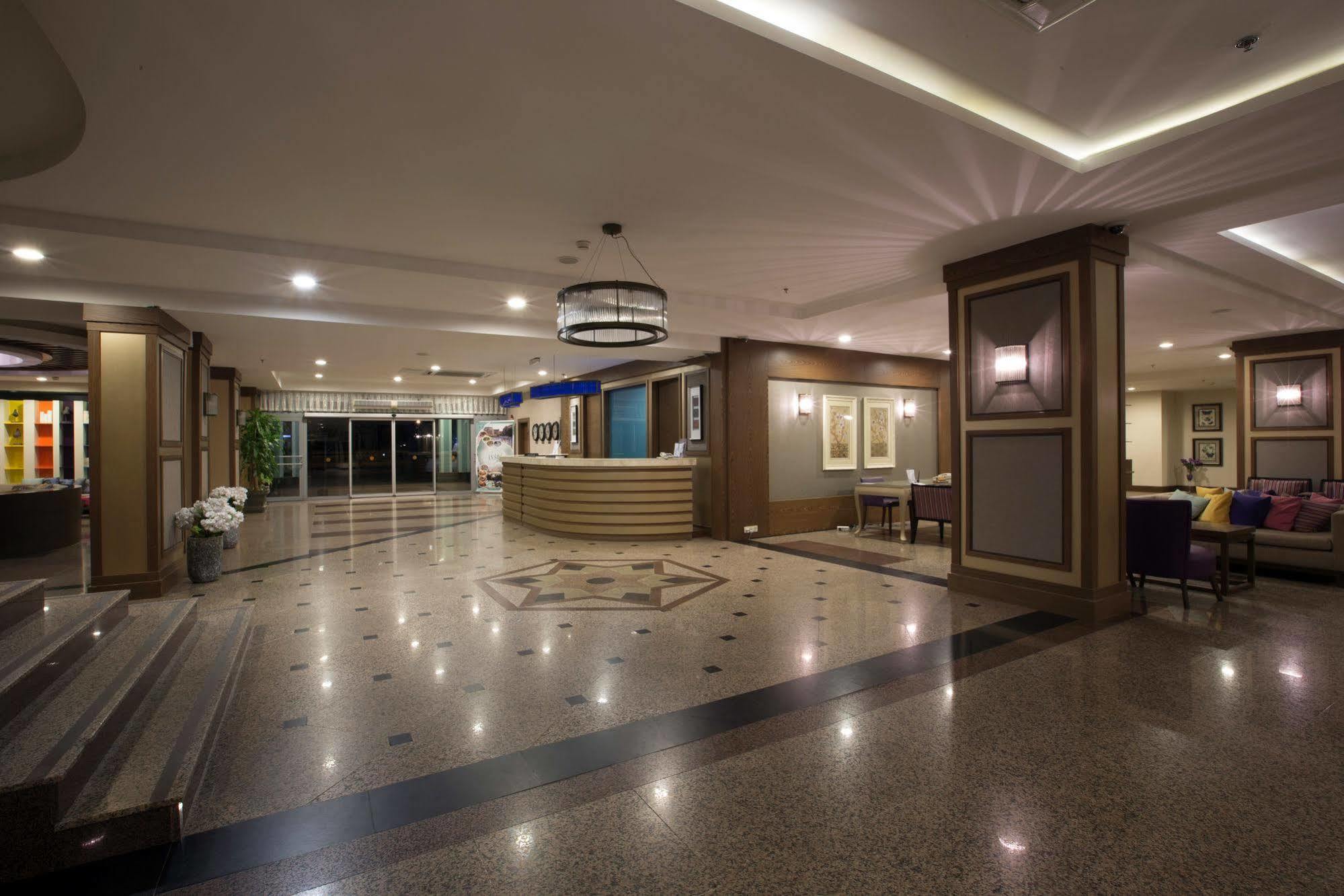 Insula Resort & Spa Alanya Buitenkant foto