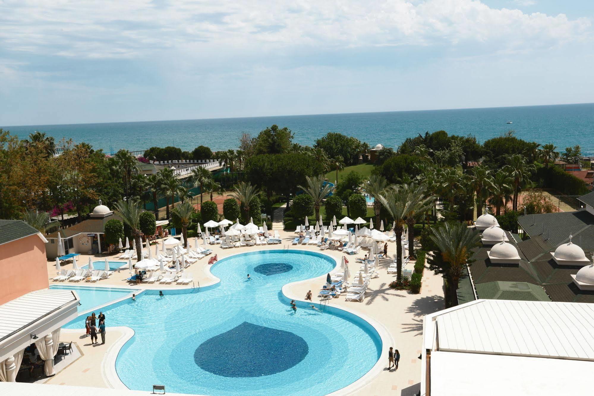 Insula Resort & Spa Alanya Buitenkant foto
